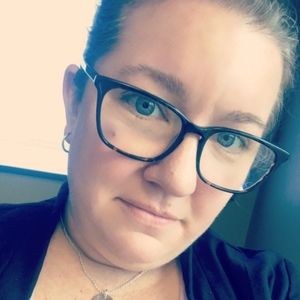 Meet your Posher, Joalyce